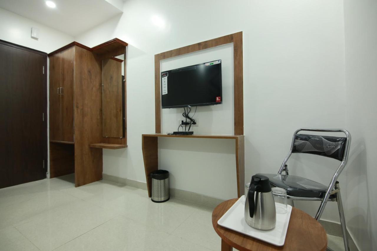 Hotel Bg Inn Bangalore Bagian luar foto