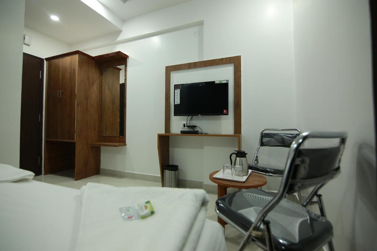 Hotel Bg Inn Bangalore Bagian luar foto